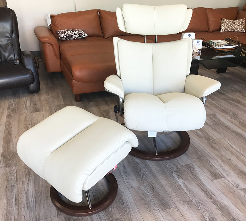 Stressless Magic Signature Chrome Base Paloma Light Grey Leather Recliner and Ottoman